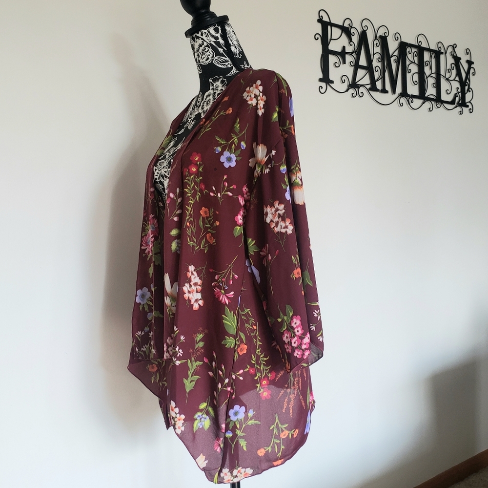 Simply Ruby kimono - Picture 7 of 7